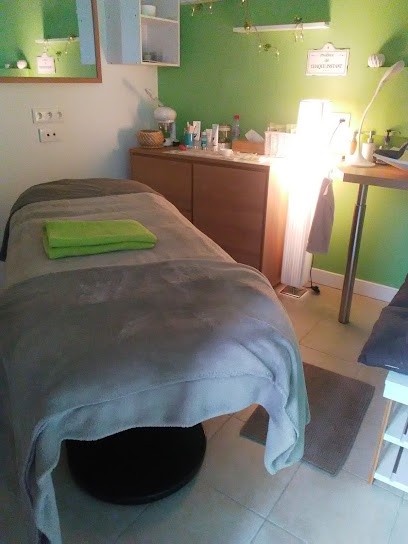 INSTITUT DE BEAUTE BIO - A CORPS PARFAIT - CHARS, Institut de Beauté à Chars