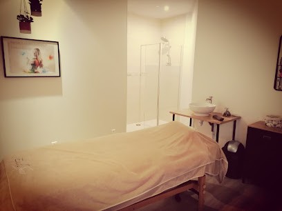 L'essentiel, Institut de Beauté à Thèze