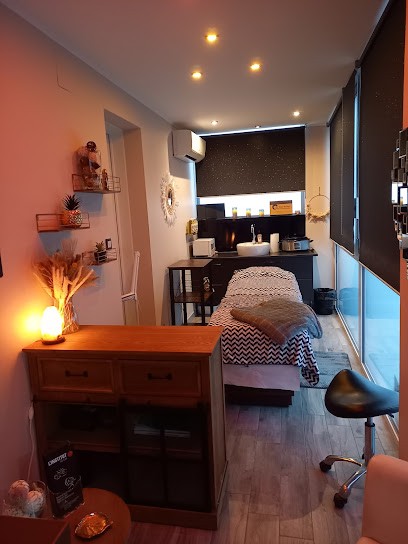 L'institut by Emi, Institut de Beauté à La Tour-du-Crieu