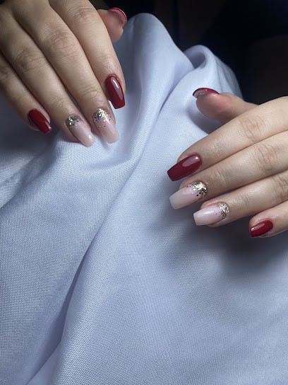 Nelia nail’s, Institut de Beauté à Saint-Maximin-la-Sainte-Baume