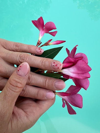 Nini and bio esthétique, Institut de Beauté à Caissargues