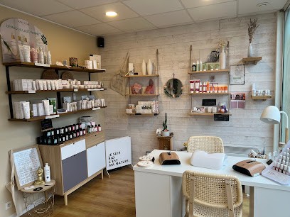 L'Atelier De Beauté, Institut de Beauté à Salles