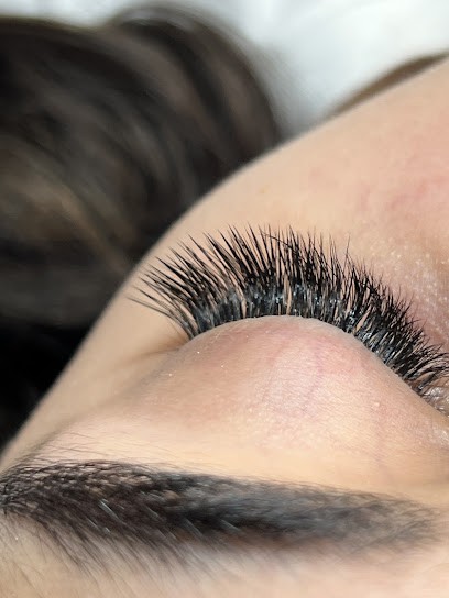 Courbecils - Extensions De Cils, Sourcils, Institut de Beauté à Fos-sur-Mer