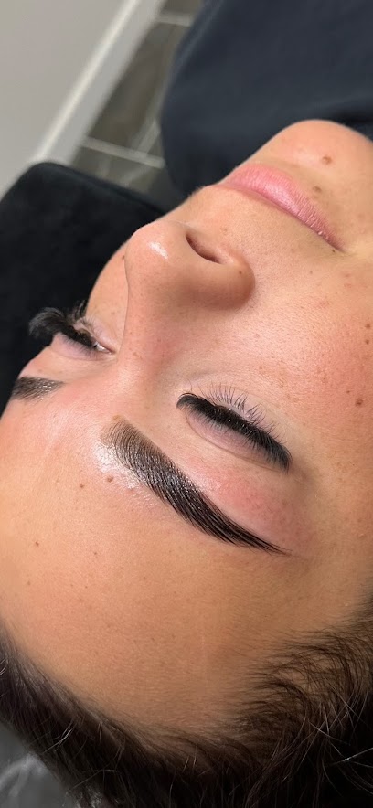 Lashoria - Extensions Et Rehaussement De Cils | Browlift En Essonne Institut De Beauté à Arpajon