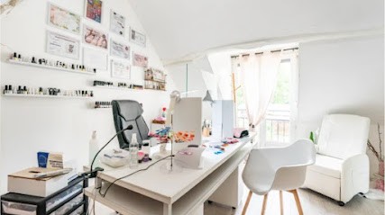 Lilyfeedesongles Belleetfee, Institut de Beauté à Fienvillers