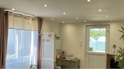 L'instant Douceur, Institut De Beauté à Azille