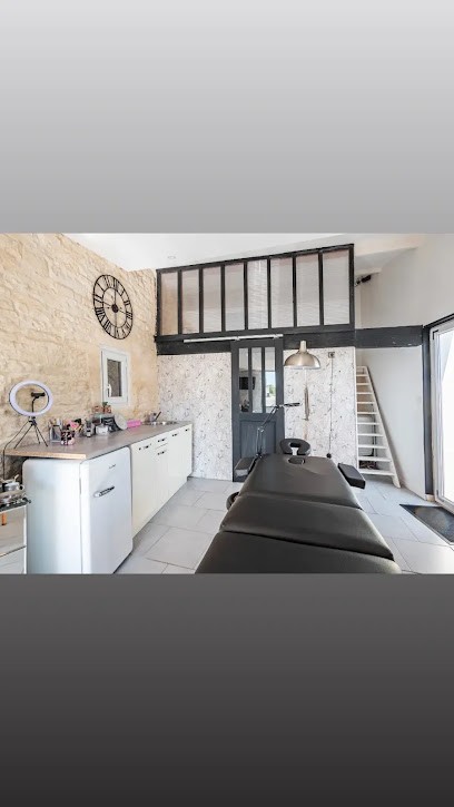 Le Boudoir Soins, Institut de Beauté à Vérines