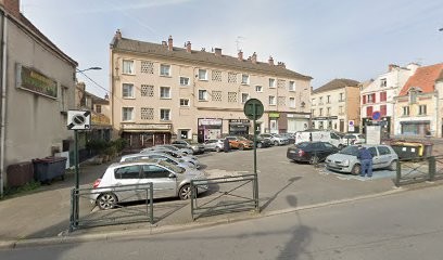 Guo Jianmei, Institut de Beauté à Corbeil-Essonnes