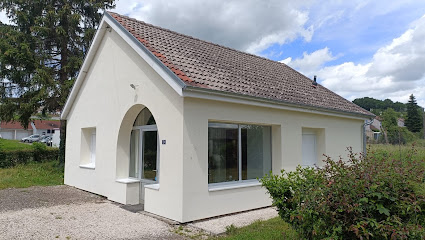 Institut Namaste Institut De Beauté au Montsaugeonnais