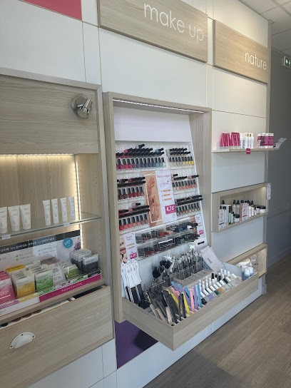 Carlance Le Pontet - Epilation Cire - Lumière Pulsée - Minceur, Institut de Beauté au Pontet