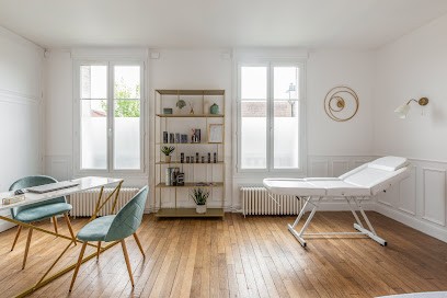 MA.DAME - Méthode Renata França, Epilation Laser, Microblading, Soin Hydrafacial, Vernis Semi-permanent, Pose D'ongle En Gel., Institut de Beauté à Marly-le-Roi