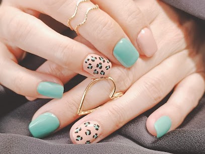 Mademoiselle Vernis, Institut de Beauté aux Essarts-le-Roi