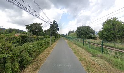 Chrisnailslashes, Esthéticienne à Hyères