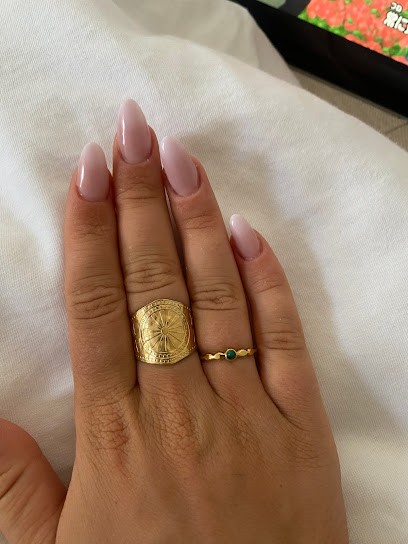 Shannon Nails - Beauté Des Mains, Institut de Beauté à La Ciotat