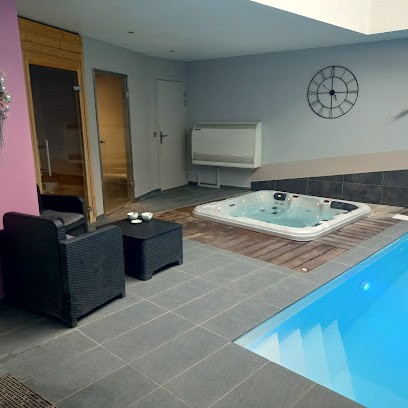 Sur Un Nuage ( Stephanie Deraed), Institut de Beauté à Felleries