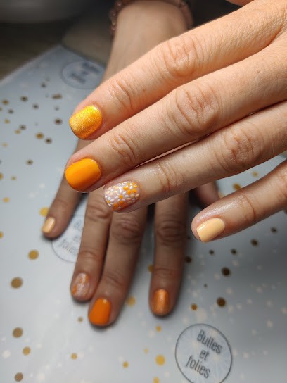 Bulles Et Folies, Institut de Beauté à Douvrin