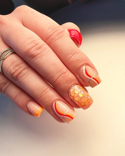 Laura_Nails83, Institut de Beauté à La Garde