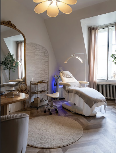 Maison Bellamore Rennes • Hifu • Plasma Froid • Épilation Définitive Au Laser • Exosomes • Maquillage Permanent, Institut De Beauté à Rennes