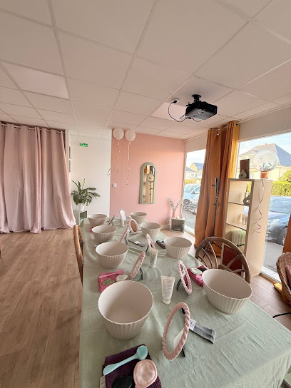 Le Glow Up - Espace Beauté & Bien-Être Féminin, Institut De Beauté à Tours