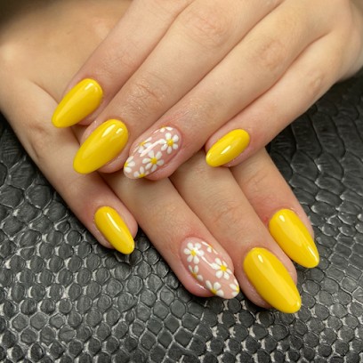 Chez Lucie - Prothésiste Ongulaire Et Cils, Institut de Beauté à Fondettes