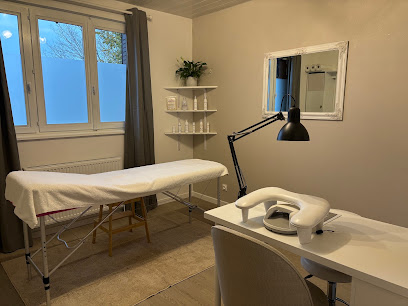 L'instant Douceur, Institut De Beauté à Étouvans