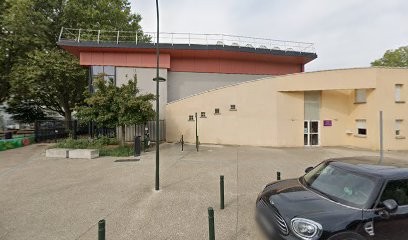 Nahlia Institute, Institut de Beauté à Alfortville