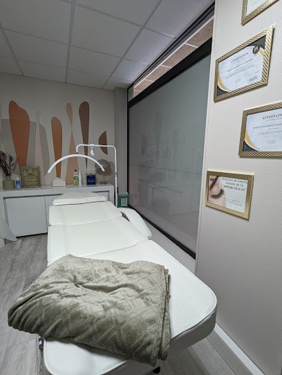 Coralie Beauty&Co - Spécialiste Du Regard, Institut de Beauté à Compiègne