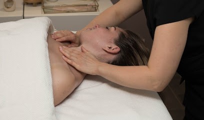 Aux Mains De Julie, Institut de Beauté à Mouroux