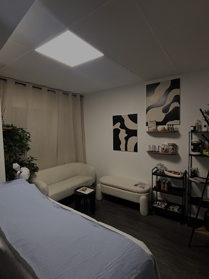 Ksbskincarebeauty Institut De Beauté à Savigny-le-Temple