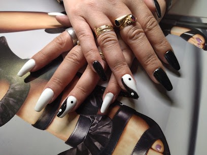 Senti'nails, Institut de Beauté à Oullins