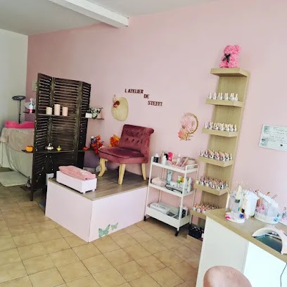 L'Atelier De Steffi, Esthéticienne à Châteauneuf-de-Gadagne