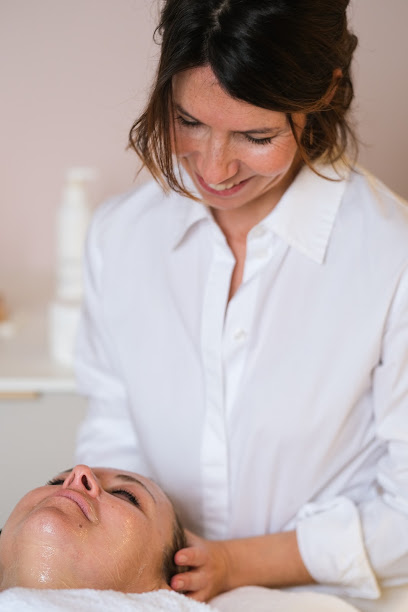 Caroline Facialiste, Institut De Beauté à Nîmes