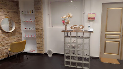 Beauté Naturelle - Massage - Epilation Orientale - Soins Du Visage - Bain Chaud Et Gommage, Institut De Beauté à Paris 15