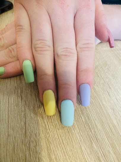 E@Beauty-Nail’s, Esthéticienne à Douchy-les-Mines