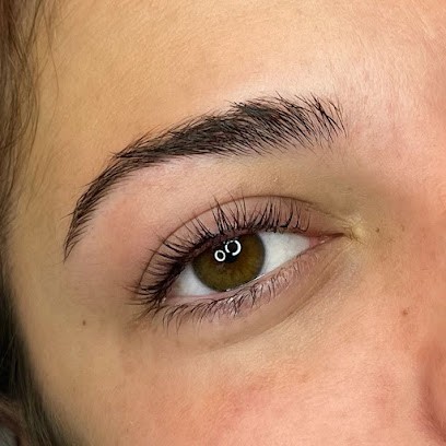 Lashesbykchoux, Institut de Beauté à Grimaud