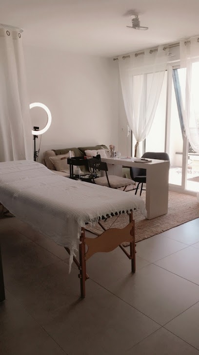 Maya Buno 77 94 91, Esthéticienne à Gretz-Armainvilliers