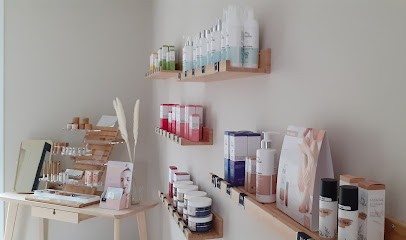 Poudre De Fée, Institut de Beauté à Laval