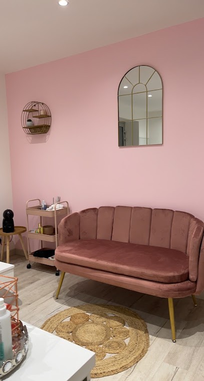 Am'nails, Institut de Beauté à Roquebrune-sur-Argens