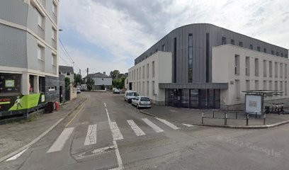 Jetset, Institut de Beauté à Laval