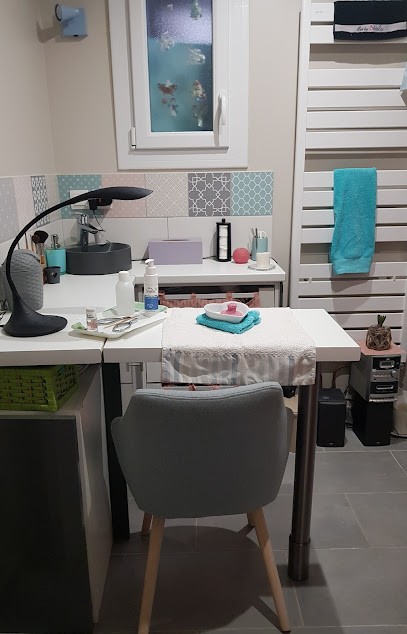 Séverine, Esthéticienne au Plessis-Pâté