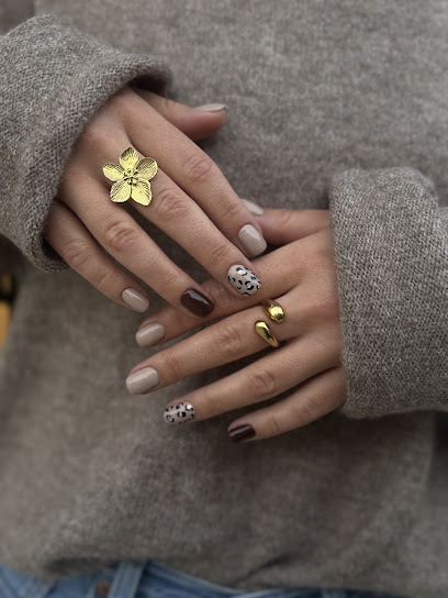 Nails By Cass Institut De Beauté à Vineuil