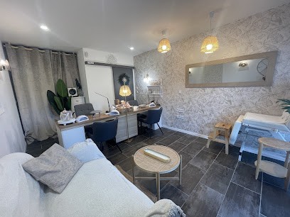 LE STUDIO Nail Art, Institut de Beauté à Solliès-Pont