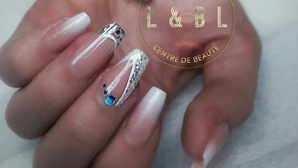 L&BL Centre de beauté et prothésiste ongulaire, Esthéticienne à Vincey