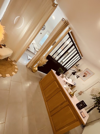 Institut de beauté Sofiglesias, Institut de Beauté à Belberaud