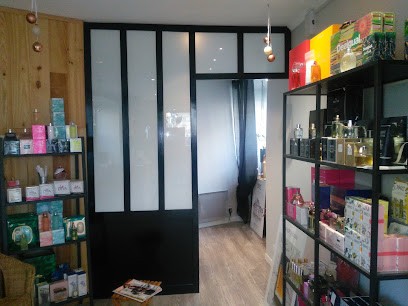 La Malle aux Parfums, Institut de Beauté à Blain