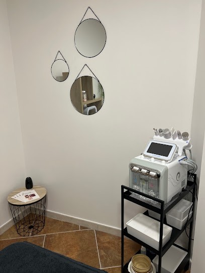 Beauty Face By Julie, Esthéticienne à La Destrousse