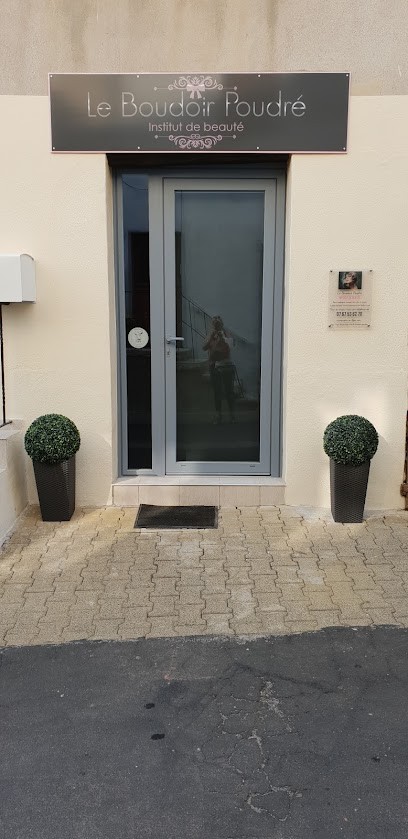 Institut de Beauté Le Boudoir Poudré Espalion, Institut de Beauté à Espalion