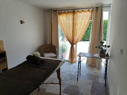 Reflexologie plantaire & Bien-être - Amandine Martocq, Esthéticienne à Latrille