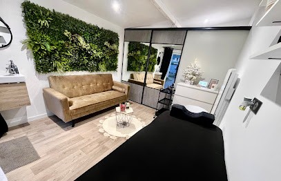 Le Salon De Lucie, Institut de Beauté à Ozoir-la-Ferrière