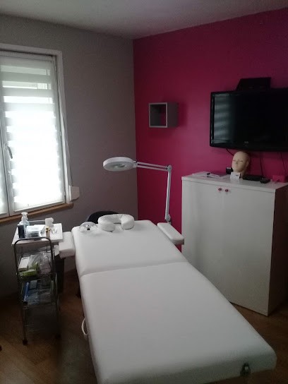 Prestig'regard, Institut de Beauté à Marly